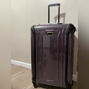 TUMI Vapor 30” Large Trip Packing CaseHard Case Luggage Purple & Gold NWT